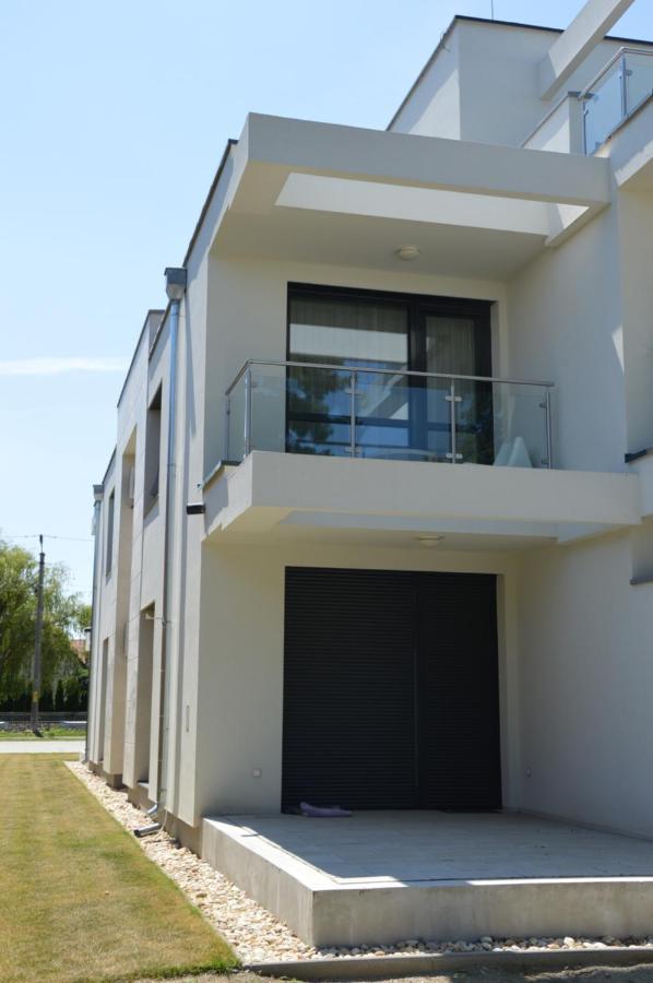 Inn Lelle Balatonlelle Exterior foto